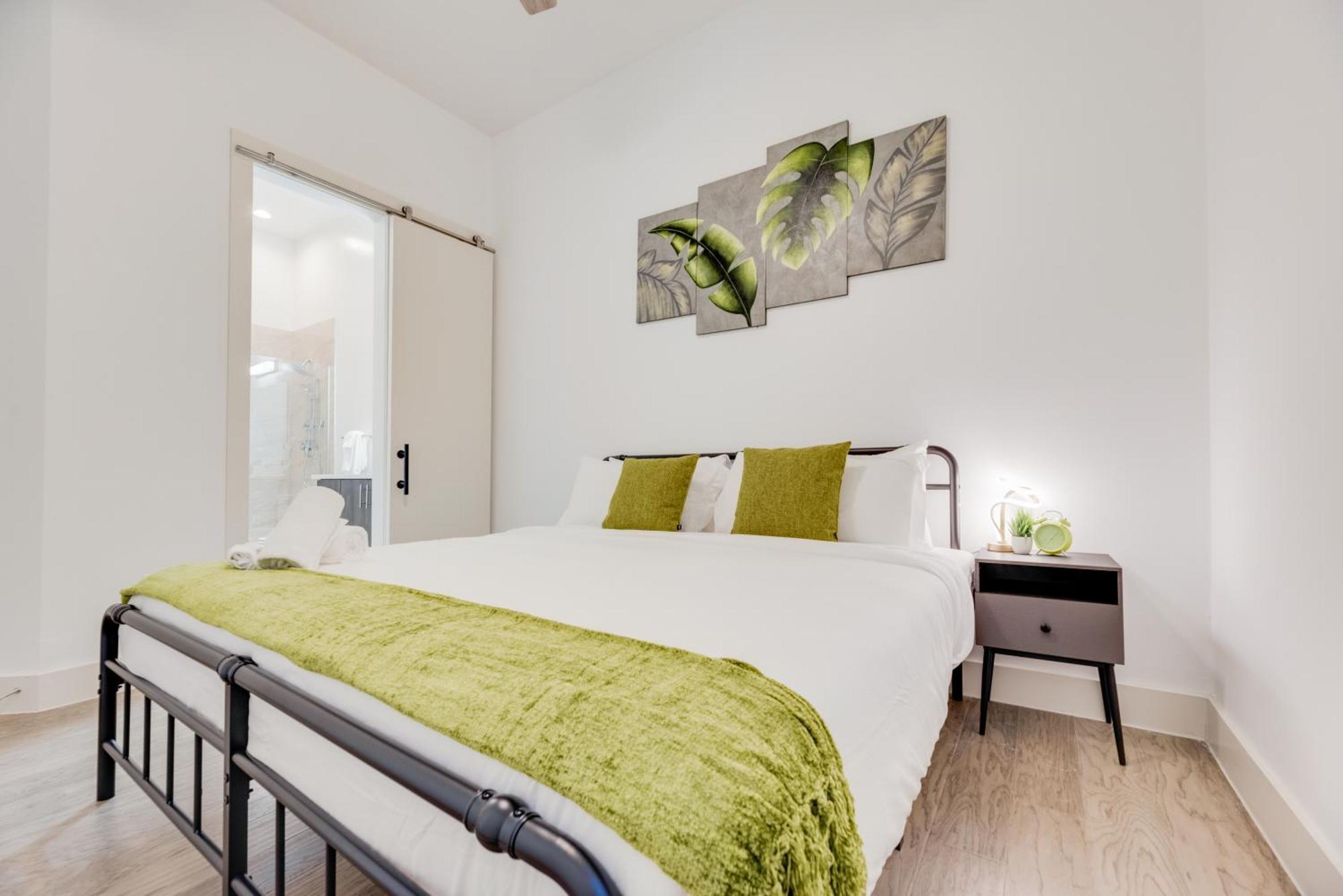 Snappy Loft Style 2Br I Gym I Parking I Workspace Dallas Kültér fotó